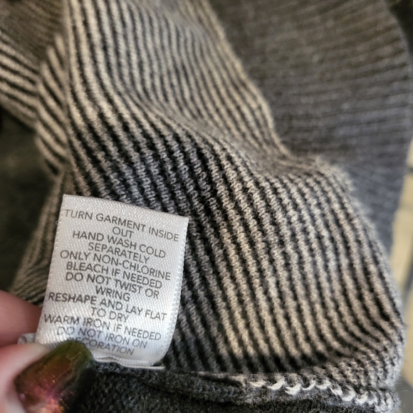 Christopher & Banks City at Night Zip Front Gray Cardigan Size M - Picture 9 of 9